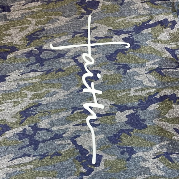 Love & Faith Christian T-Shirts ❤️🙏 - Picture 4 of 5